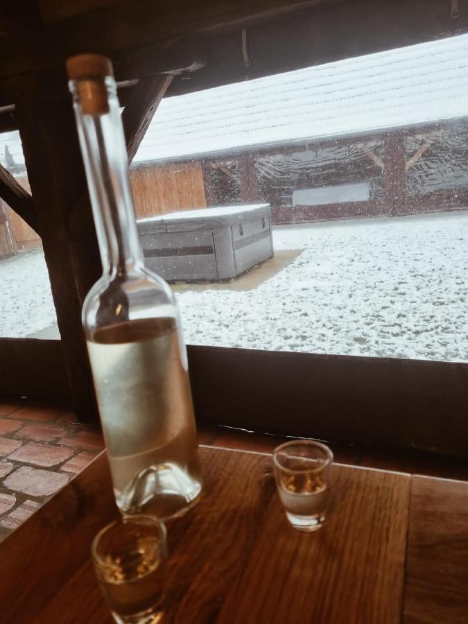 Ruralna Kuca Za Odmor Kablarovo Brdo Guest House Krnjak ภายนอก รูปภาพ