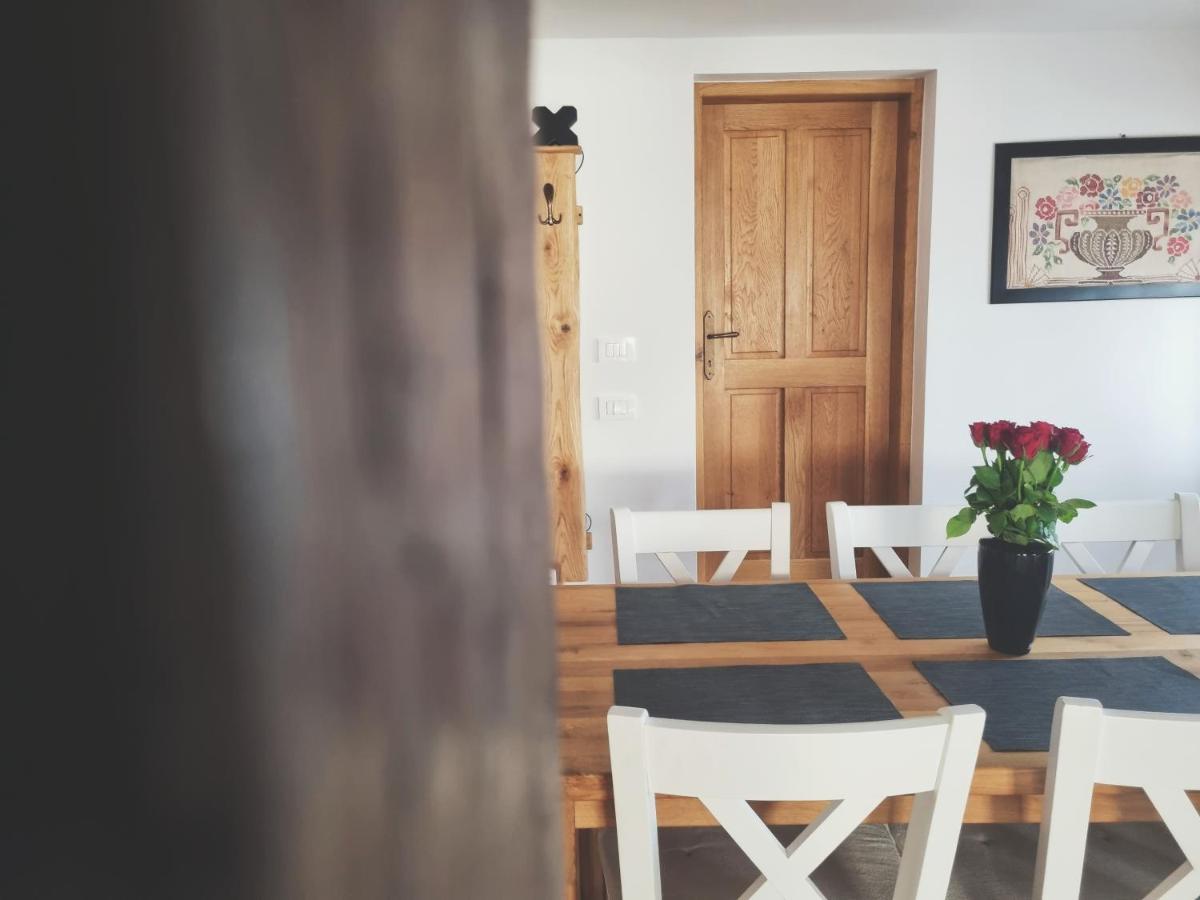 Ruralna Kuca Za Odmor Kablarovo Brdo Guest House Krnjak ภายนอก รูปภาพ
