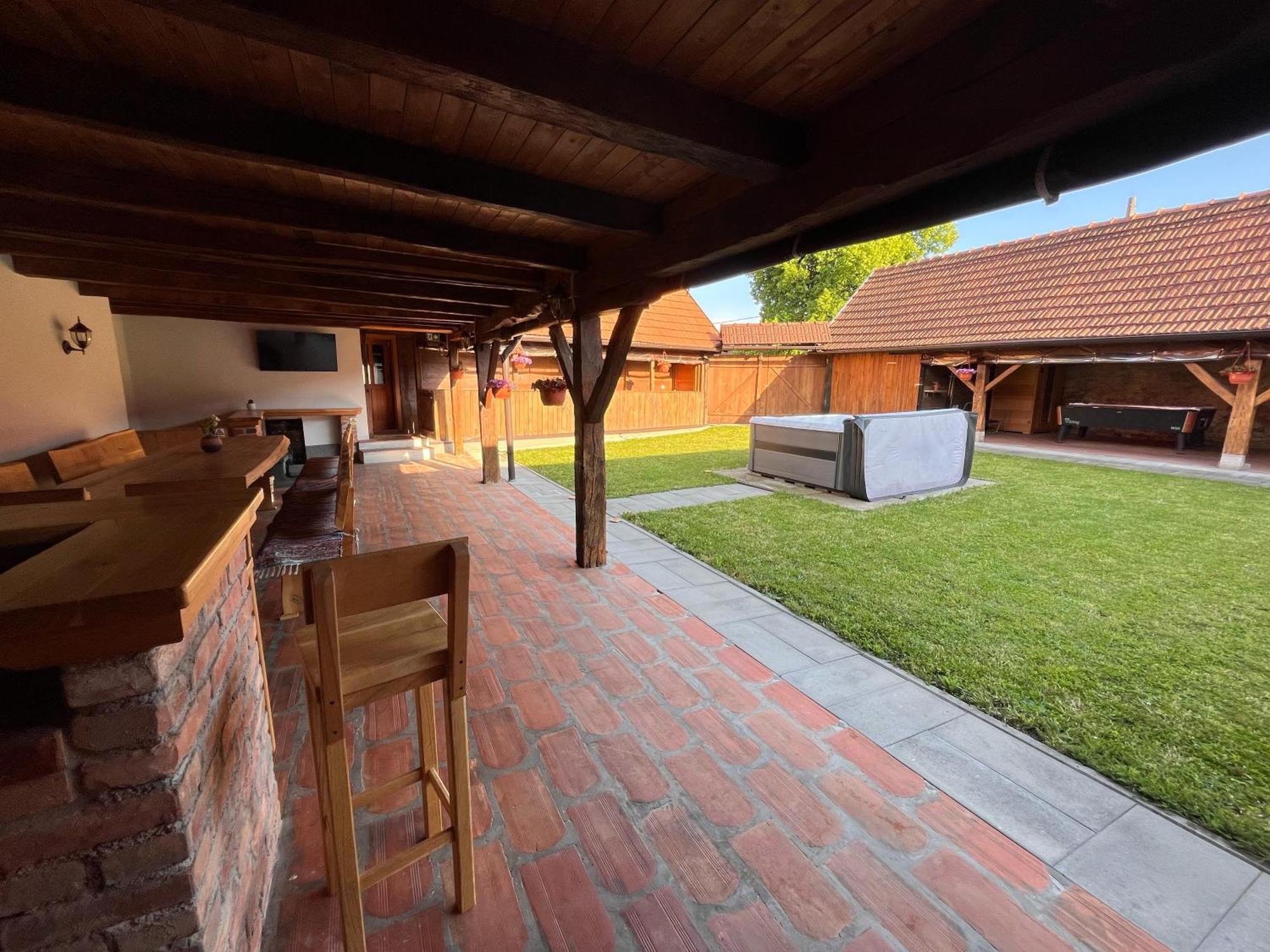 Ruralna Kuca Za Odmor Kablarovo Brdo Guest House Krnjak ภายนอก รูปภาพ